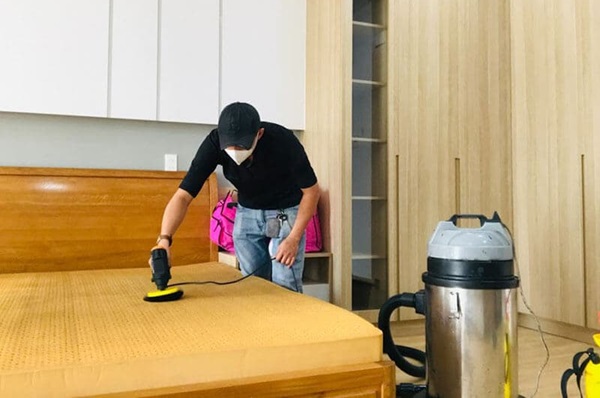Dụng cụ, thiết bị chuyên nghiệp