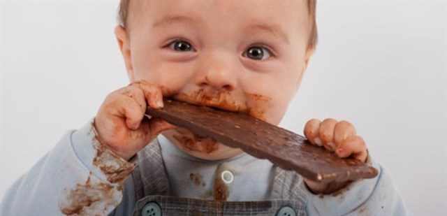 Chia sẻ kinh nghiệm cách thức vệ sinh, chăm sóc giặt giày, áo quần hữu ích