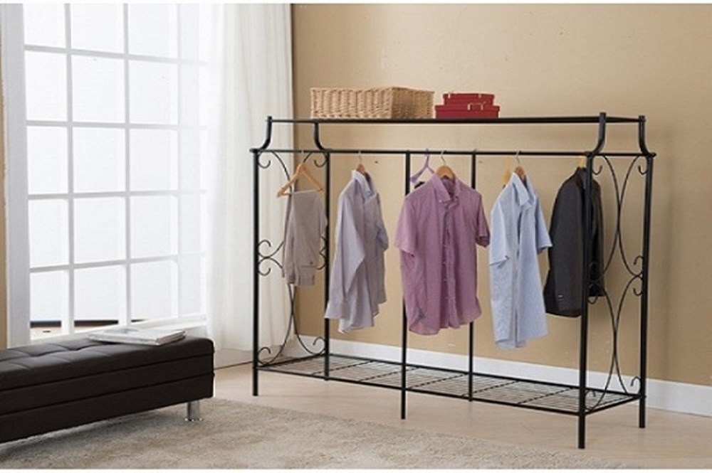 Chia sẻ kinh nghiệm cách thức vệ sinh, chăm sóc giặt giày, áo quần hữu ích
