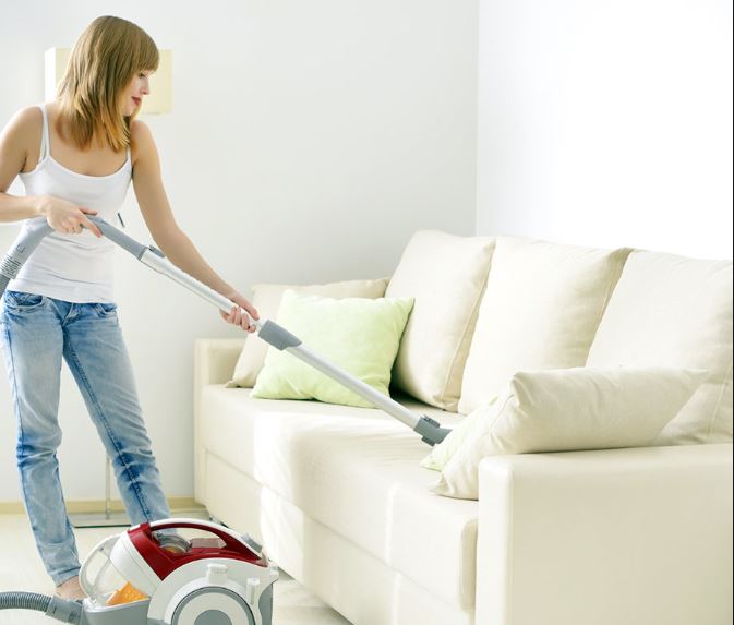 Chia sẻ kinh nghiệm cách thức vệ sinh, chăm sóc giặt giày, áo quần hữu ích