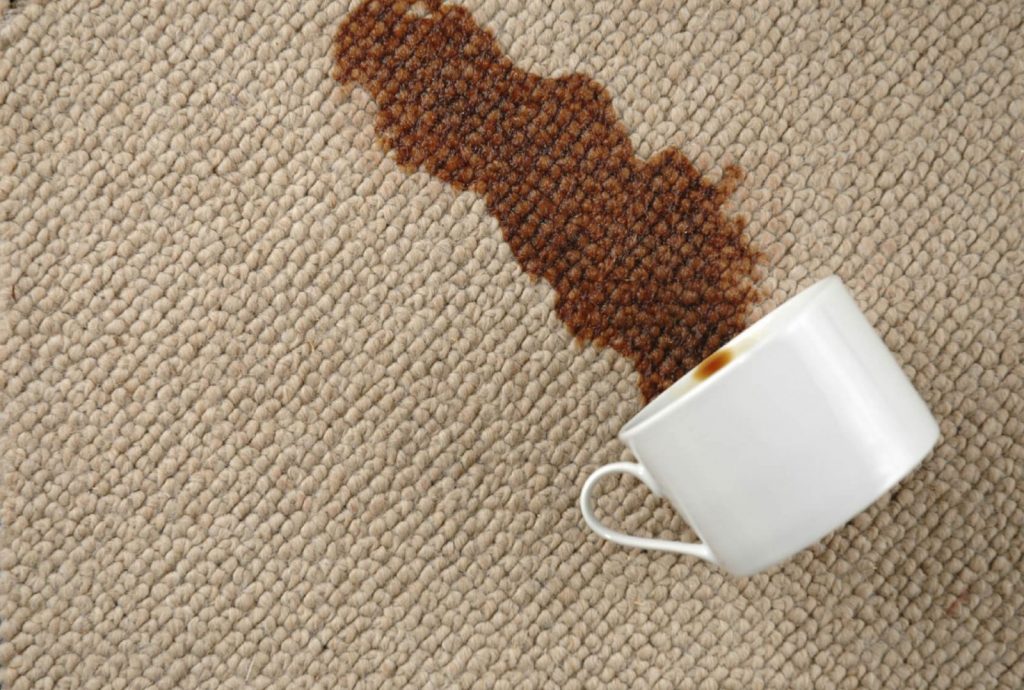 Chia sẻ kinh nghiệm cách thức vệ sinh, chăm sóc giặt giày, áo quần hữu ích
