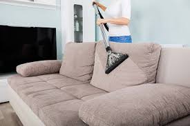 Chia sẻ kinh nghiệm cách thức vệ sinh, chăm sóc giặt giày, áo quần hữu ích