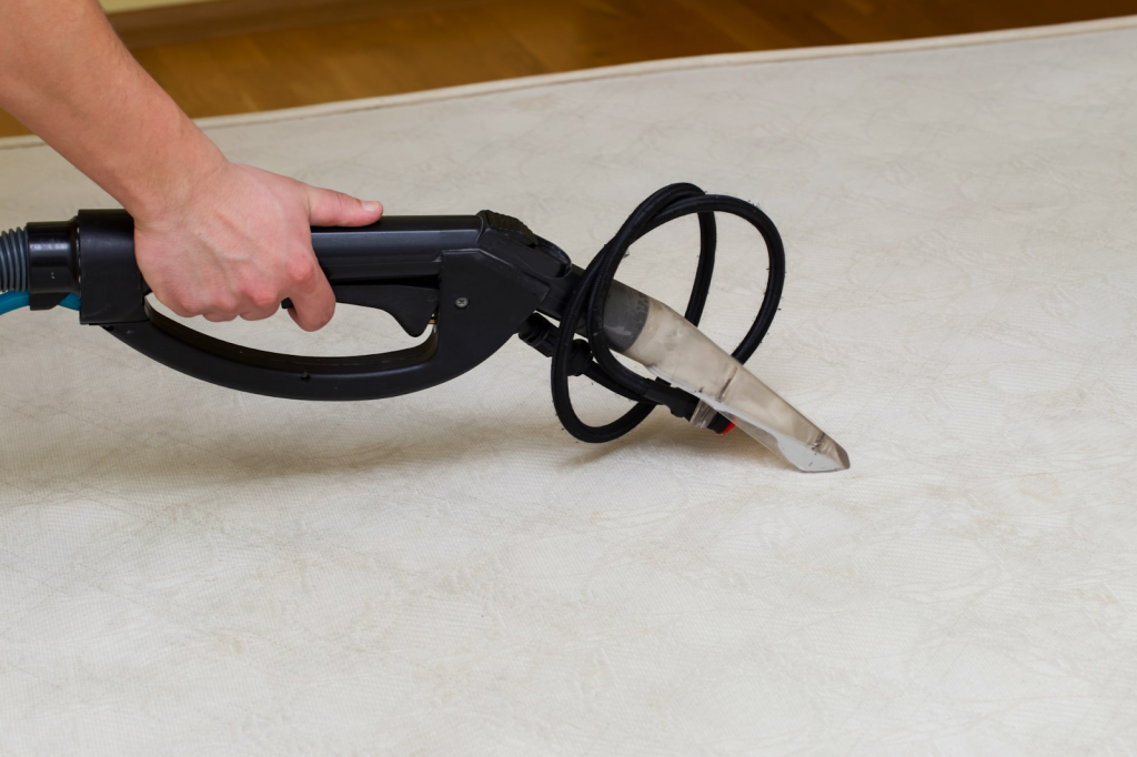 Chia sẻ kinh nghiệm cách thức vệ sinh, chăm sóc giặt giày, áo quần hữu ích