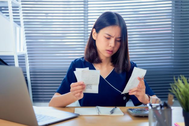 Chia sẻ kinh nghiệm cách thức vệ sinh, chăm sóc giặt giày, áo quần hữu ích