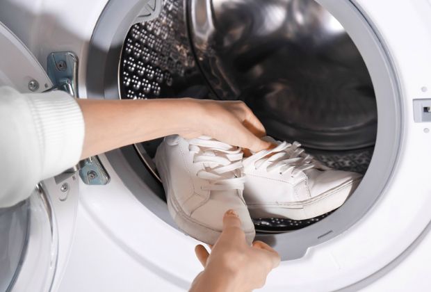 Cách giặt giày vải bằng máy giặt