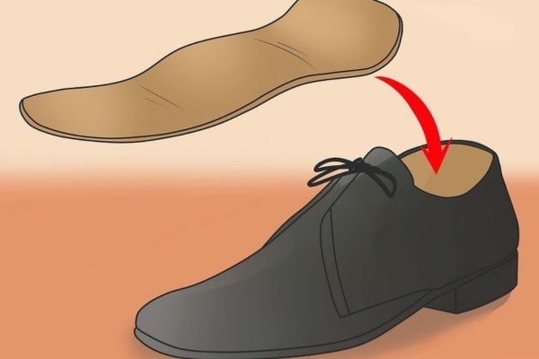 Cách khắc phục giày rộng - Phiền toái khi mang giày rộng