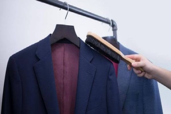 Chia sẻ kinh nghiệm cách thức vệ sinh, chăm sóc giặt giày, áo quần hữu ích