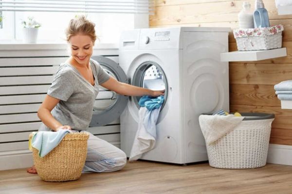 Có mấy cách giặt quần áo - Giặt bằng máy